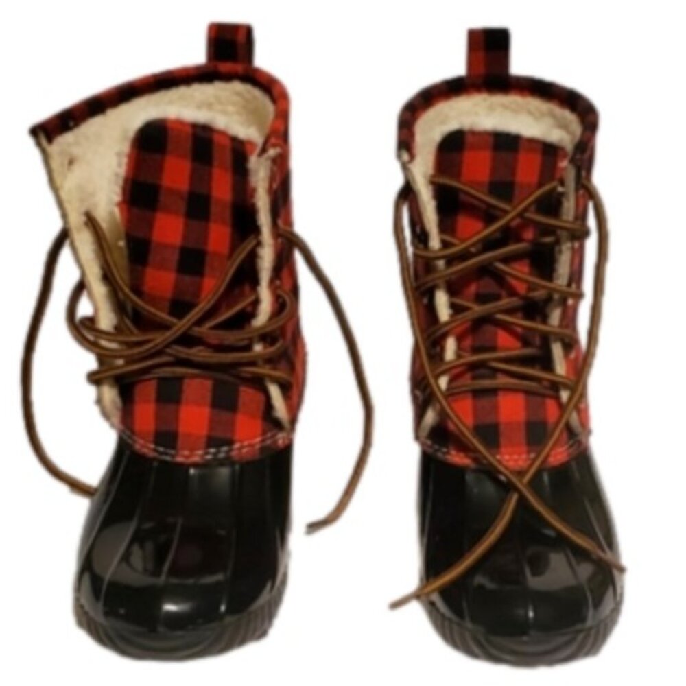 Twisted plaid black & white plaid duck boots